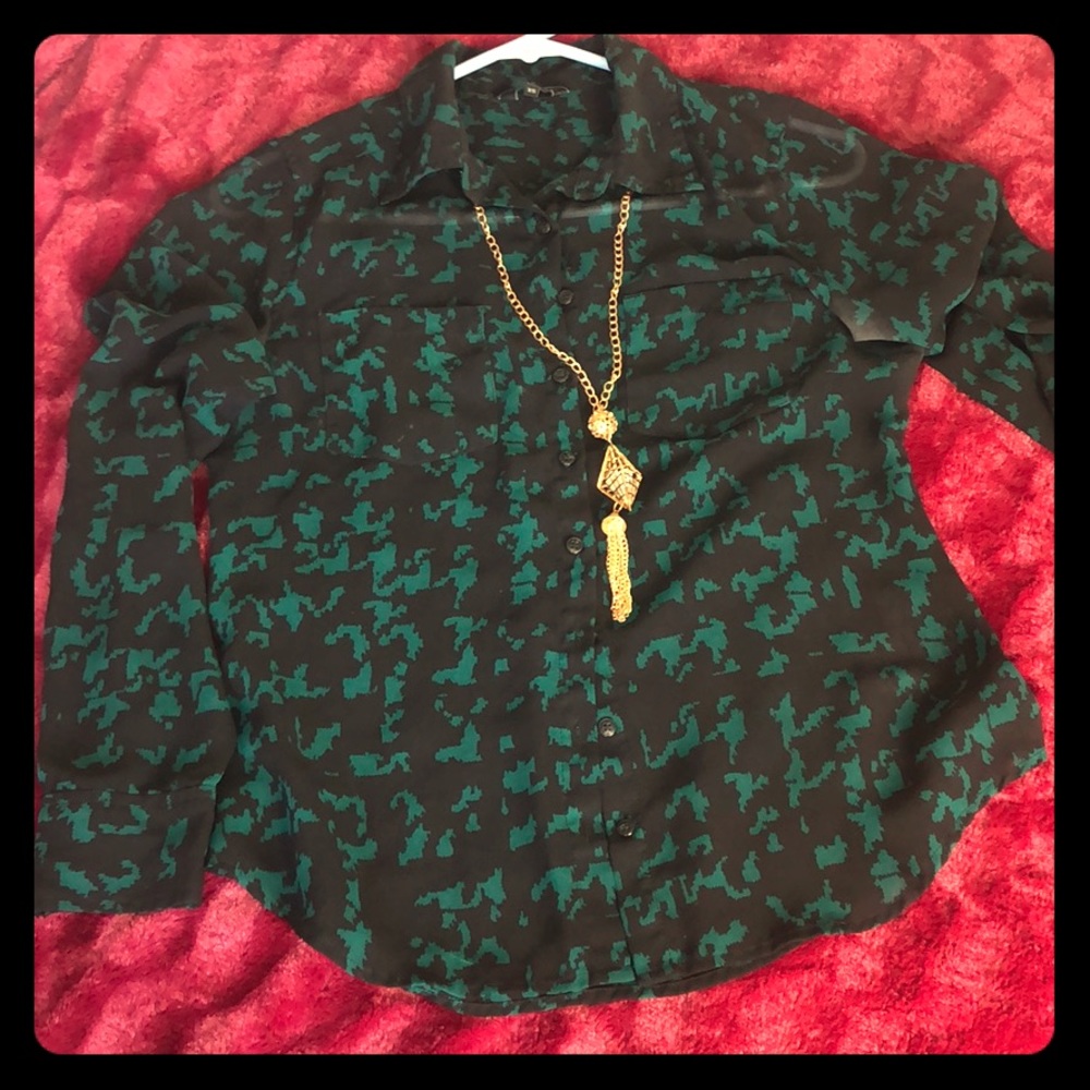 Guess Blouse size extra small #149